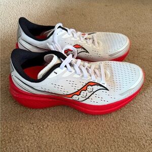 Saucony Endorphin Speed 3 Women’s 7.5